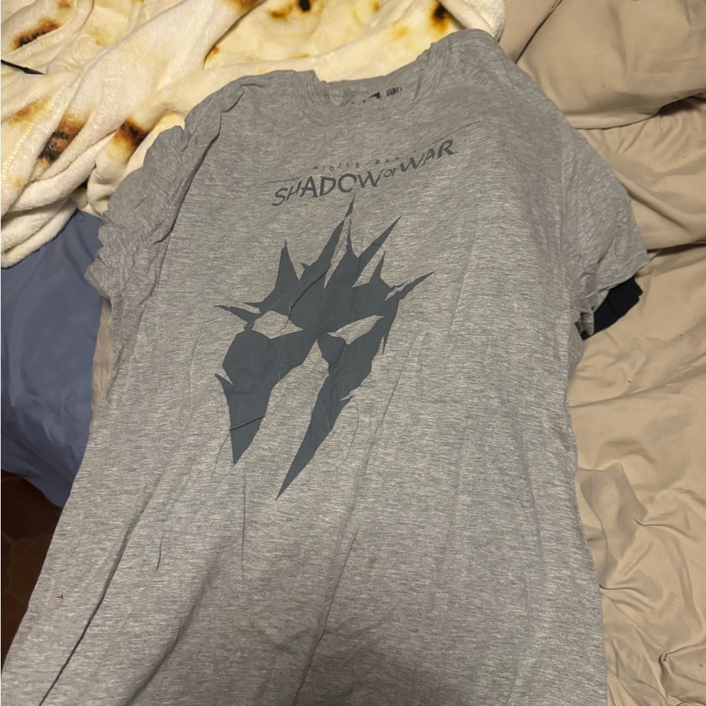 Warner Bros. Gray Shadow of War Tee